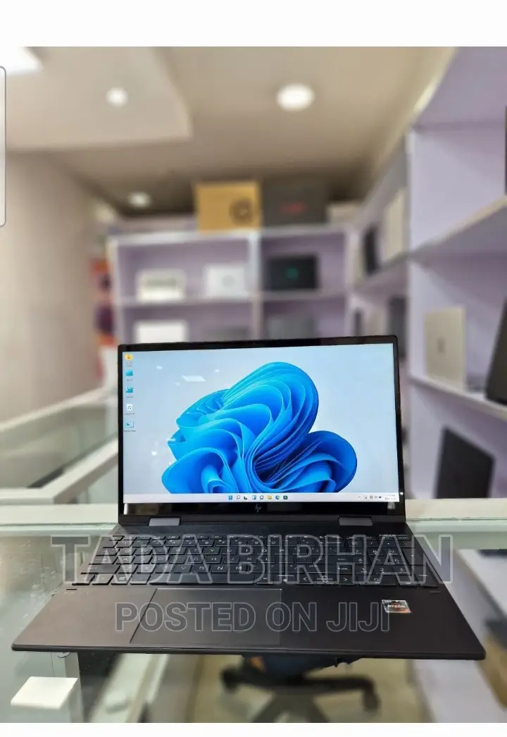 New Laptop HP Envy X360 16GB Intel Core I7 SSD 512GB