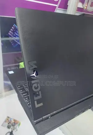 New Laptop Lenovo Legion 5i 16GB AMD Ryzen 5 SSD 512GB