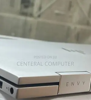 New Laptop HP Envy K101tx 8GB Intel Core I5 SSD 512GB