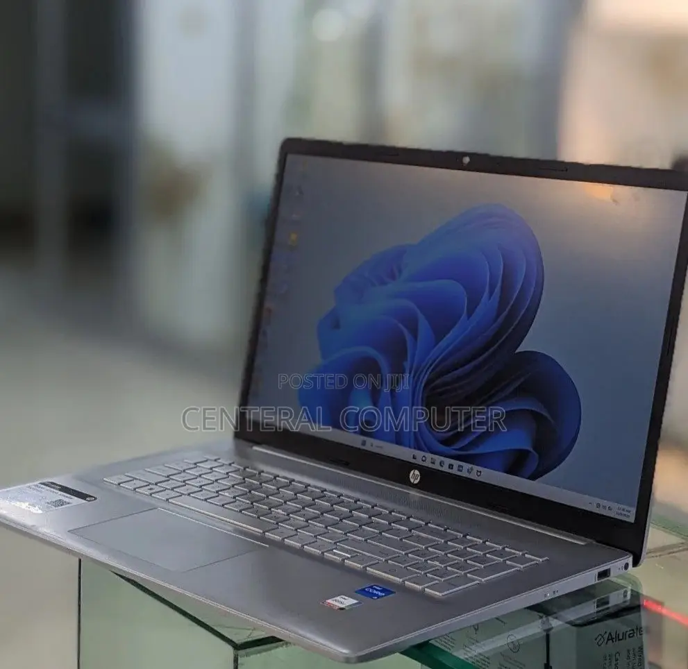 New Laptop HP Stream Notebook 8GB Intel Core I5 SSD 256GB