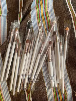 Photo - Makeup Brush Set Eye Shadow Brush Set Foundation Full Set