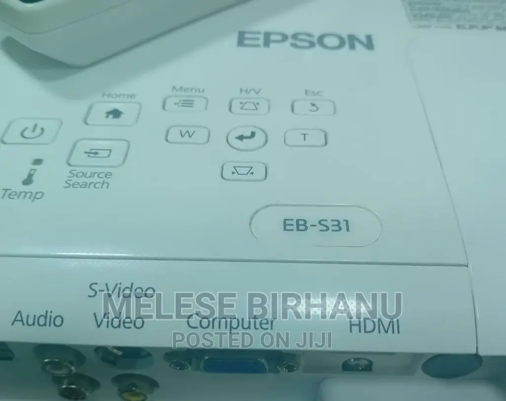 New Epson EB-S31 Projector
