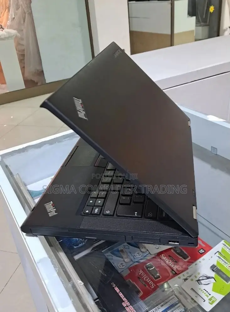 New Laptop Lenovo ThinkPad T430 4GB Intel Core I5 HDD 320GB