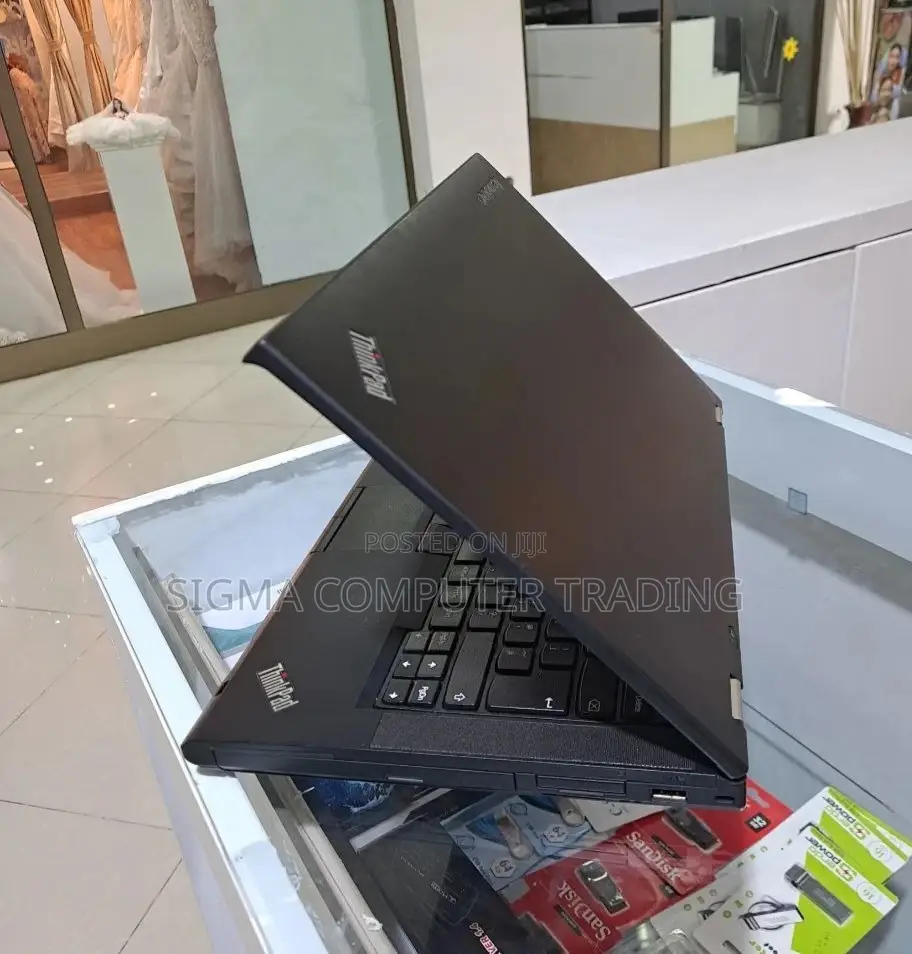 New Laptop Lenovo ThinkPad T430 4GB Intel Core I5 HDD 320GB