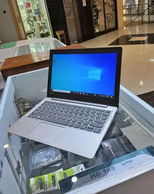 Photo - New Laptop Lenovo Ideapad 3 4GB Intel Core 2 Quad HDD 500GB