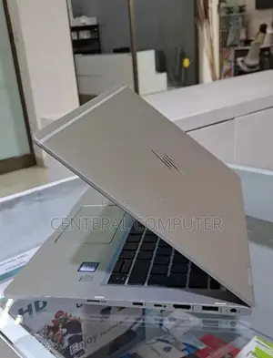 New Laptop HP EliteBook X360 1030 G2 8GB Intel Core I5 SSD 256GB