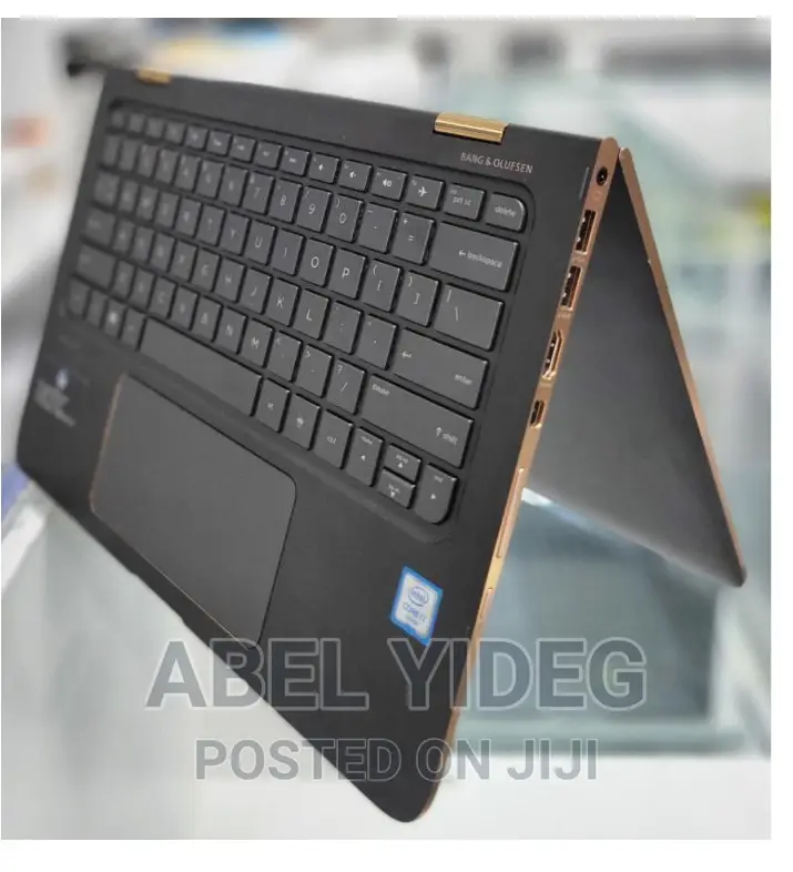 New Laptop HP Spectre X360 8GB Intel Core I7 SSD 512GB