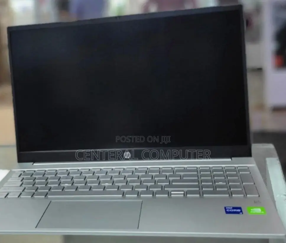 New Laptop HP Pavilion 15 12GB Intel Core I7 SSD 512GB