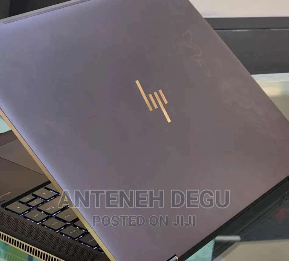 New Laptop HP Spectre X360 16GB Intel Core I7 SSD 512GB
