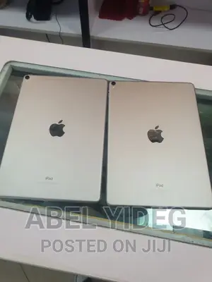 Photo - New Apple iPad Pro 10.5 (2017) 256 GB