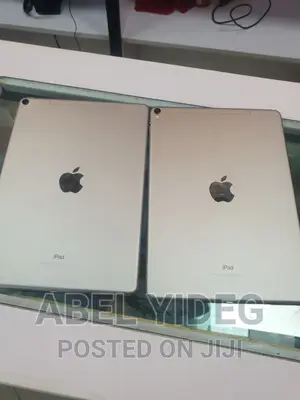 Photo - New Apple iPad Pro 10.5 (2017) 256 GB
