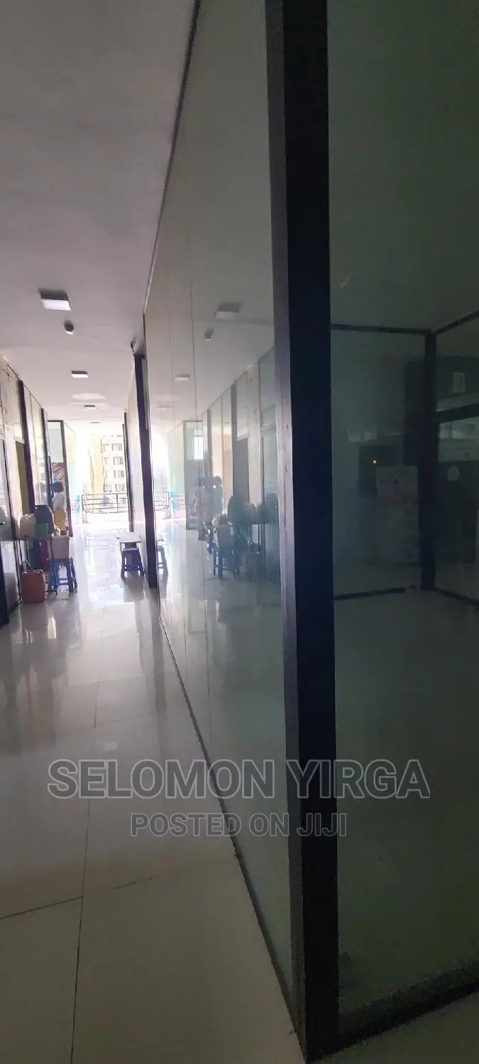 የሚከራይ ቢሮ አለ