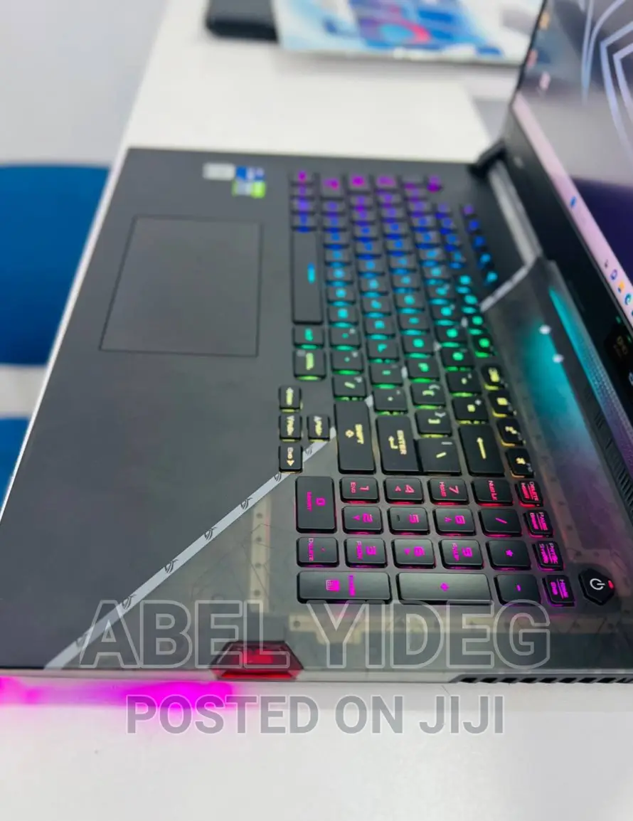 New Laptop Asus 32GB Intel Core I9 SSD 1T