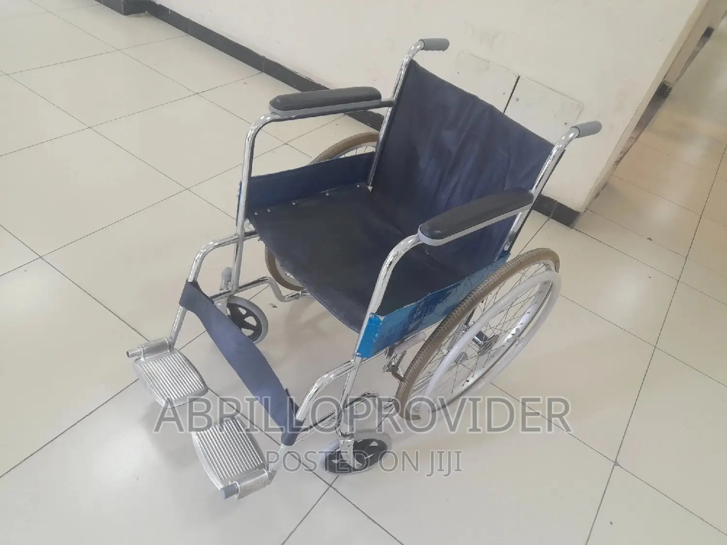 በመጠኑ ያገለገሉ ዌልቸሮች (Used Wheelchairs)