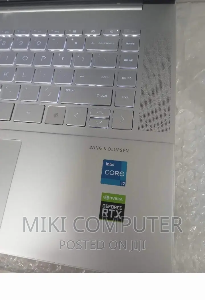 New Laptop HP Envy 15 16GB Intel Core I7 SSD 512GB