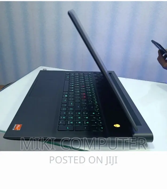 New Laptop Alienware M17x R2 32GB AMD Ryzen 9 SSD 1T