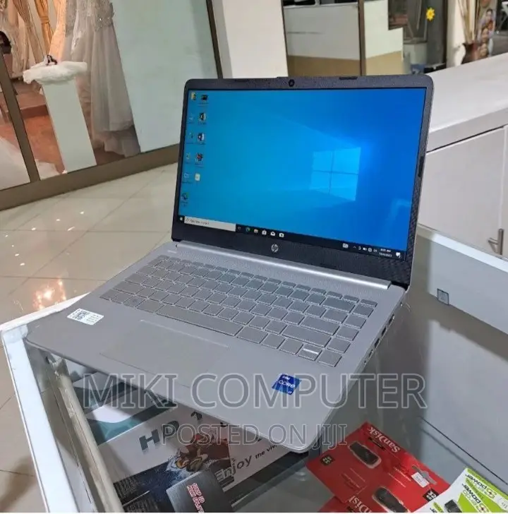 New Laptop HP Stream Notebook 16GB Intel Core I7 SSD 512GB