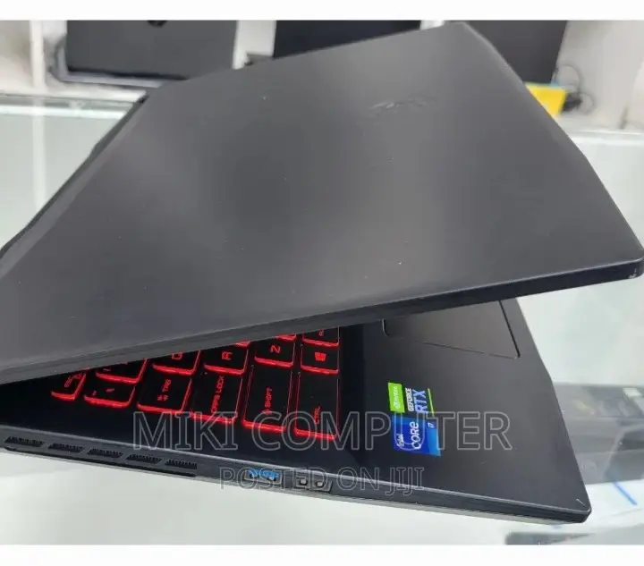 New Laptop MSI Katana GF66 16GB Intel Core I7 SSD 1T