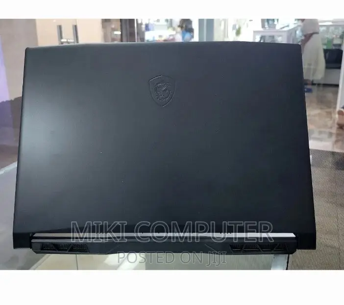 New Laptop MSI Katana GF66 16GB Intel Core I7 SSD 1T