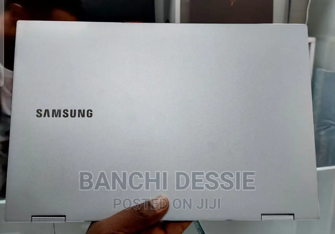 New Laptop Samsung Galaxy Book 2 16GB Intel Core I7 SSD 512GB