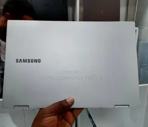 New Laptop Samsung Galaxy Book 2 16GB Intel Core I7 SSD 512GB