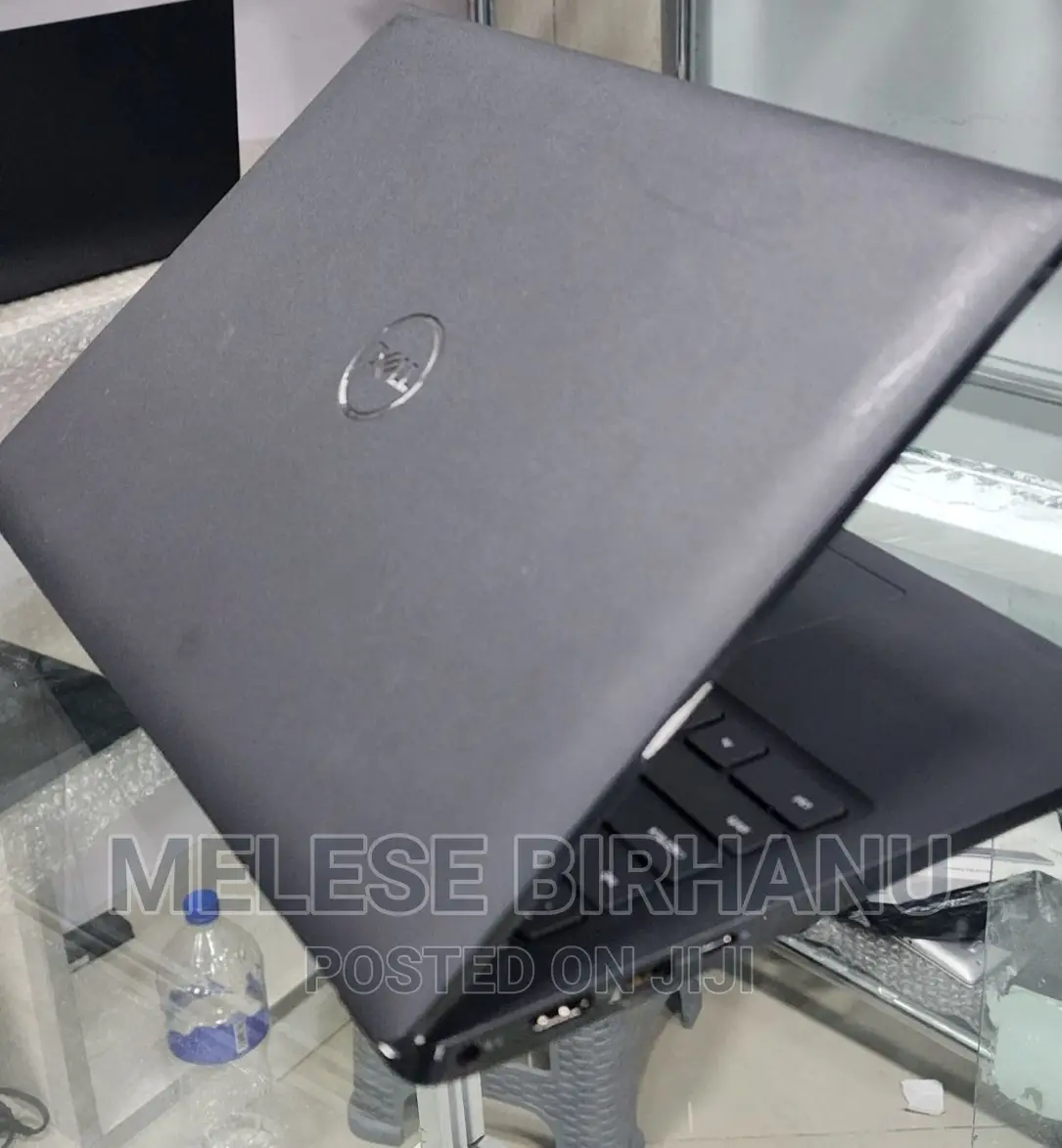 New Laptop Dell 8GB Intel Core I5 SSD 512GB