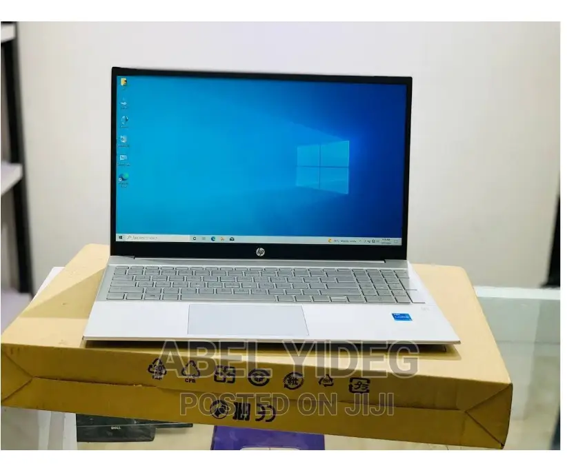 New Laptop HP Stream Notebook 8GB Intel Core I5 SSD 512GB