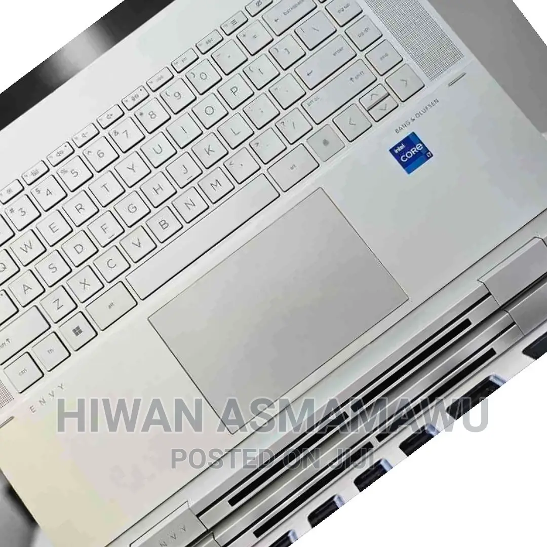 New Laptop HP Envy X360 16GB Intel Core I7 SSD 1T