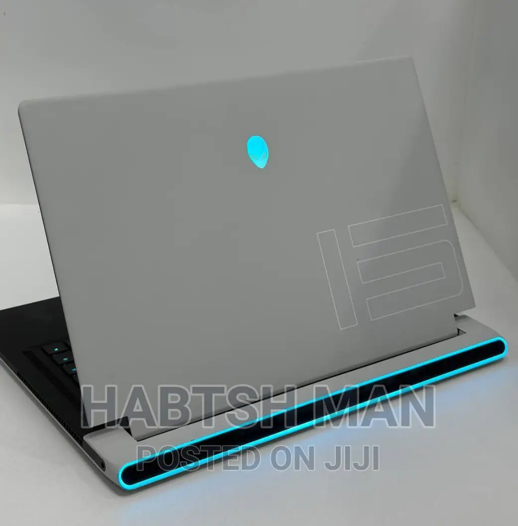 New Laptop Alienware Area-51m 32GB Intel Core I7 SSD 1T