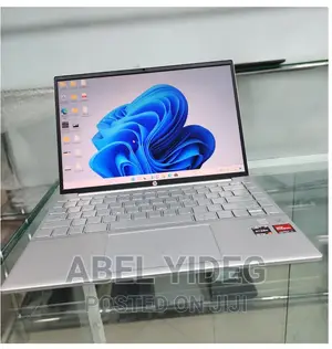 New Laptop HP Pavilion 13 16GB AMD Ryzen 7 SSD 1T