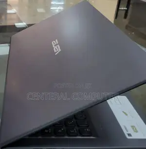 Photo - New Laptop Asus VivoBook X540SA 8GB Intel Core I7 SSD 512GB