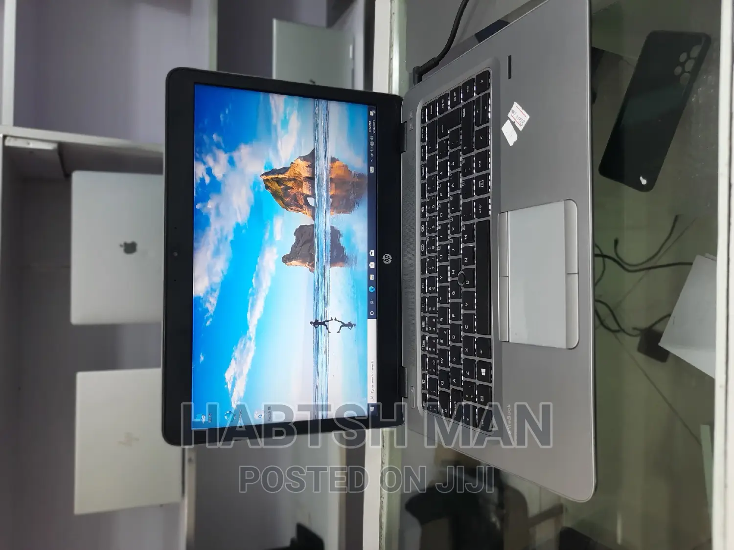 New Laptop HP EliteBook 840 8GB Intel Core I7 SSD 256GB