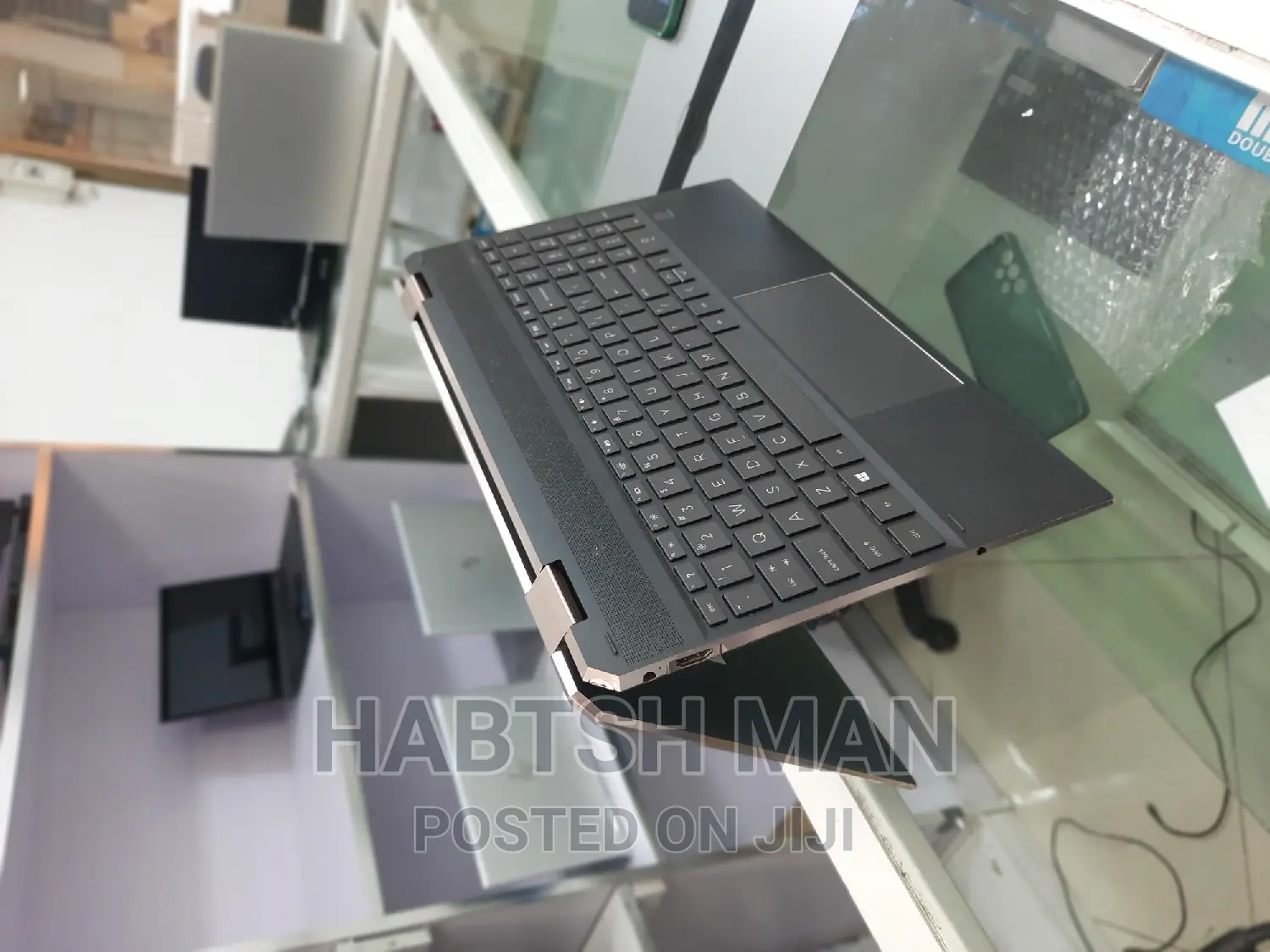 New Laptop HP Spectre X360 16GB Intel Core I7 SSD 512GB