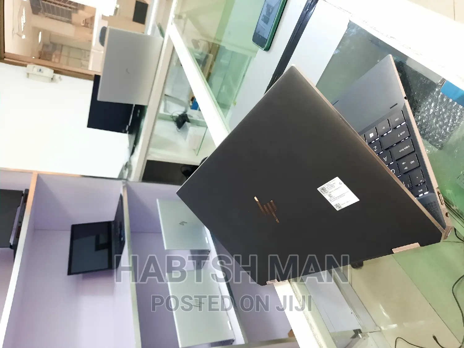 New Laptop HP Spectre X360 16GB Intel Core I7 SSD 512GB