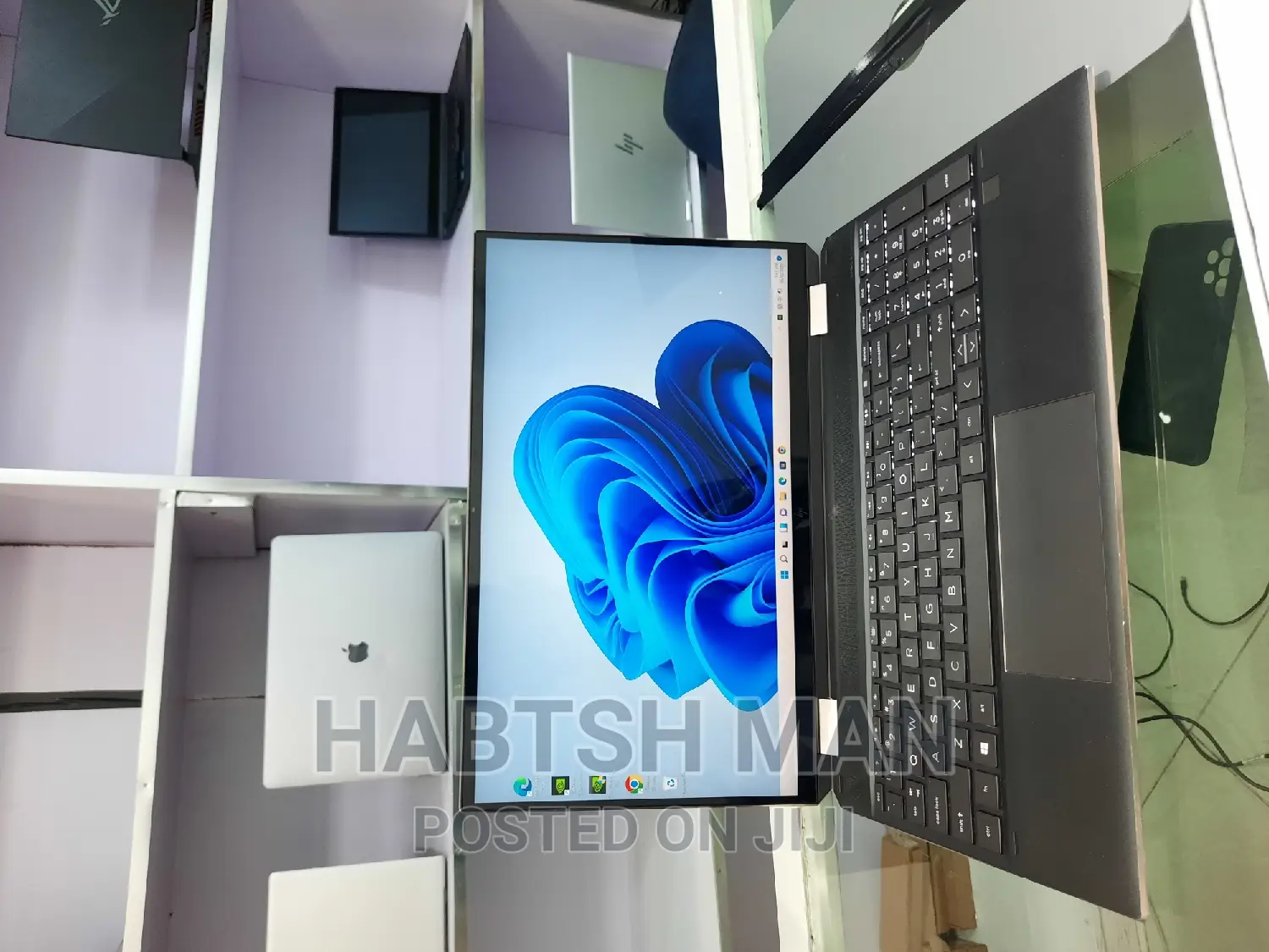 New Laptop HP Spectre X360 16GB Intel Core I7 SSD 512GB