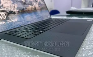 Photo - New Laptop Dell XPS 15 32GB Intel Core I7 SSD 1T