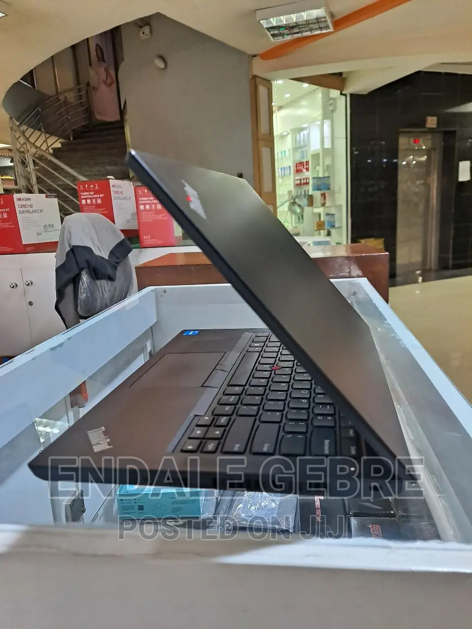 New Laptop Lenovo ThinkPad T14 8GB Intel Core I5 SSD 512GB