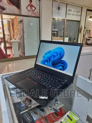 New Laptop Lenovo ThinkPad T14 8GB Intel Core I5 SSD 512GB