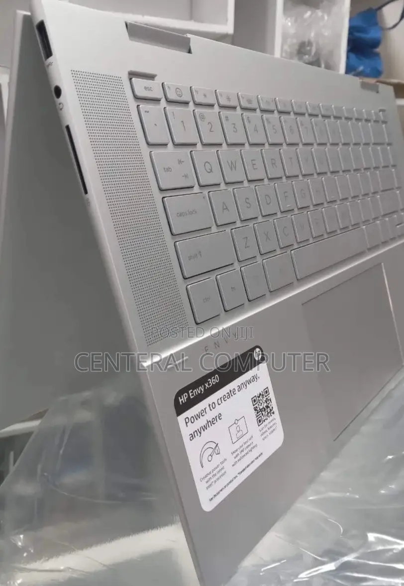 New Laptop HP Envy X360 16GB Intel Core I5 HDD+SSD 512GB