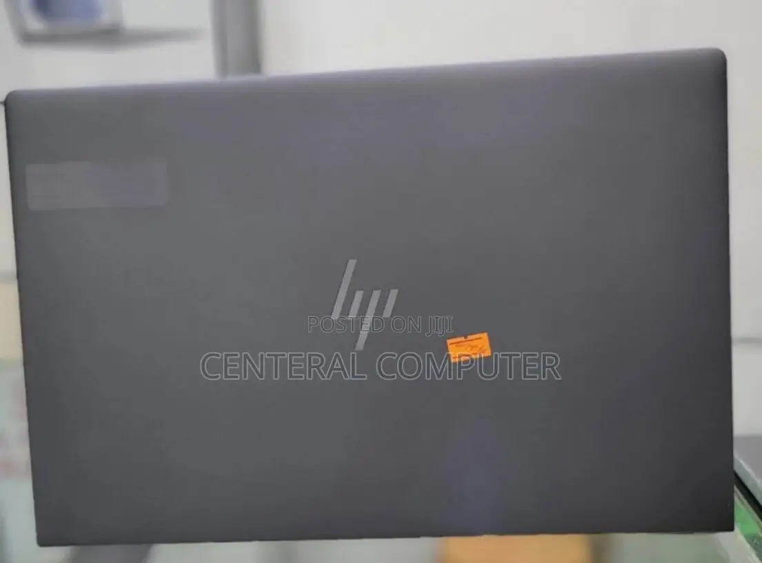 New Laptop HP ZBook Studio G4 16GB Intel Core I7 SSD 512GB