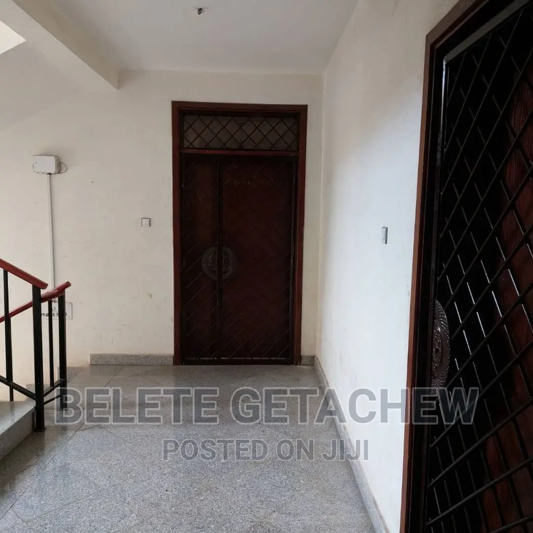 2bdrm Condo in አያት በሻሌ, Bole for sale