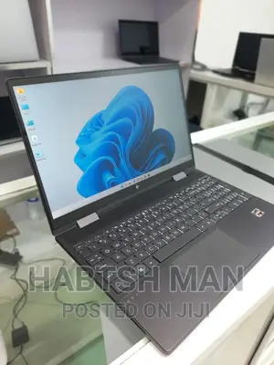 New Laptop HP Envy X360 16GB AMD Ryzen 7 SSD 512GB
