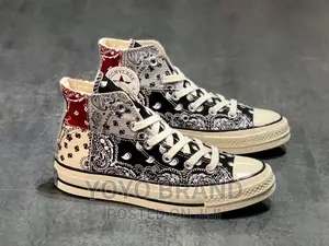 Photo - All Star Converse