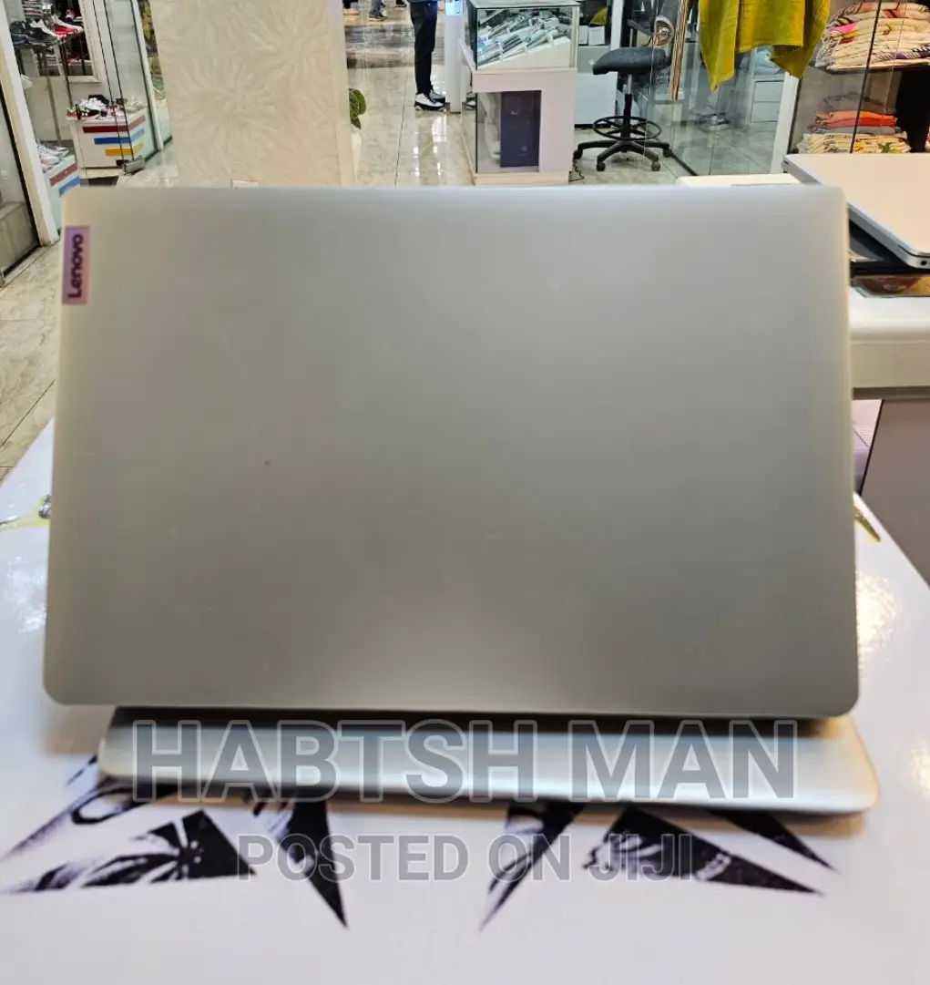 New Laptop Lenovo Ideapad 3 8GB AMD Ryzen 5 SSD 512GB