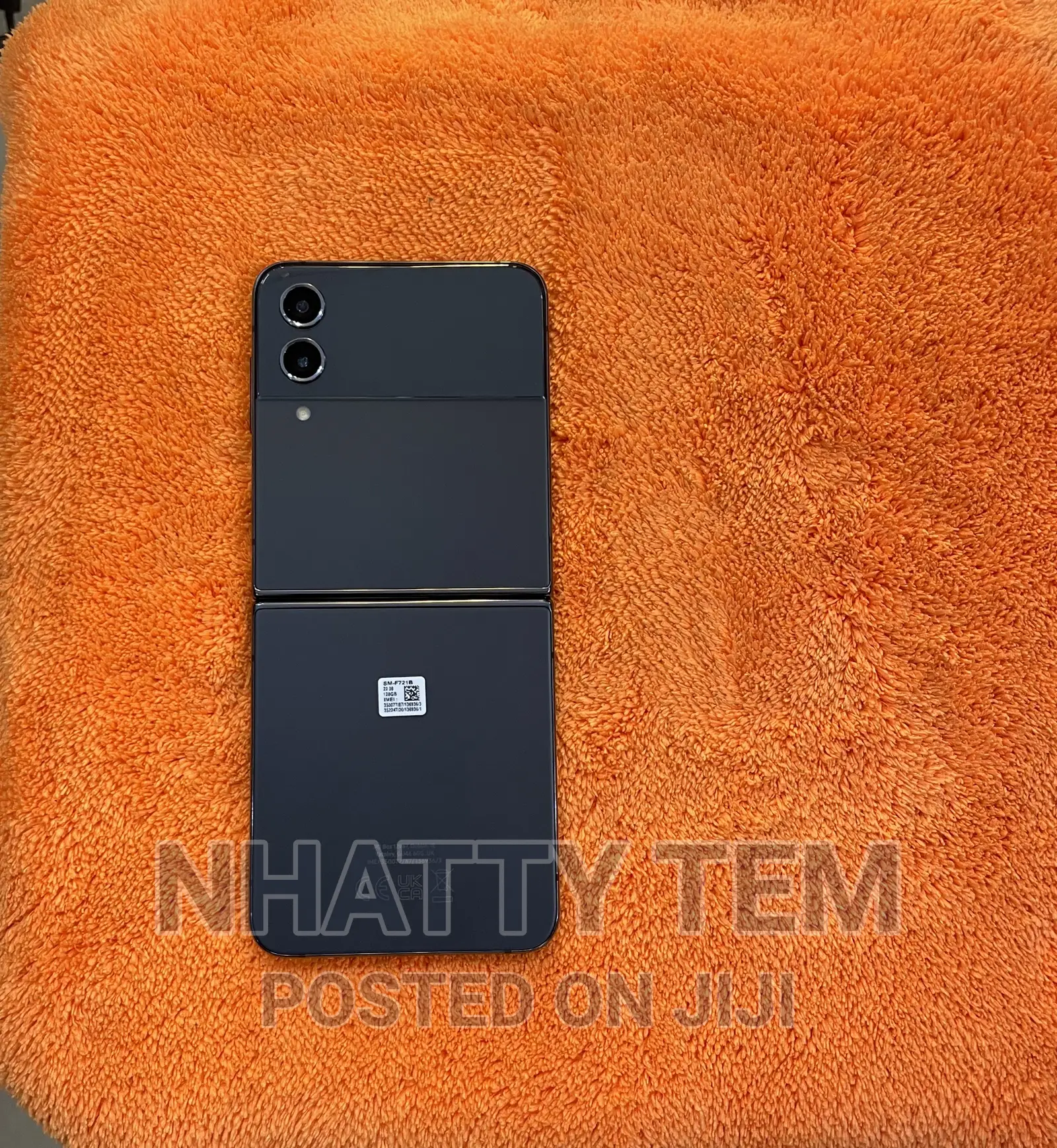 New Samsung Galaxy Z Flip4 128 GB Black