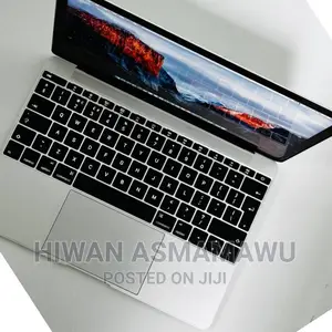 New Laptop Apple MacBook 2016 8GB Apple M2 Ultra SSD 256GB