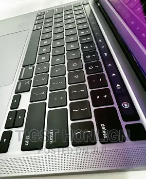 New Laptop Apple MacBook Pro M1 16GB Apple M1 SSD 512GB