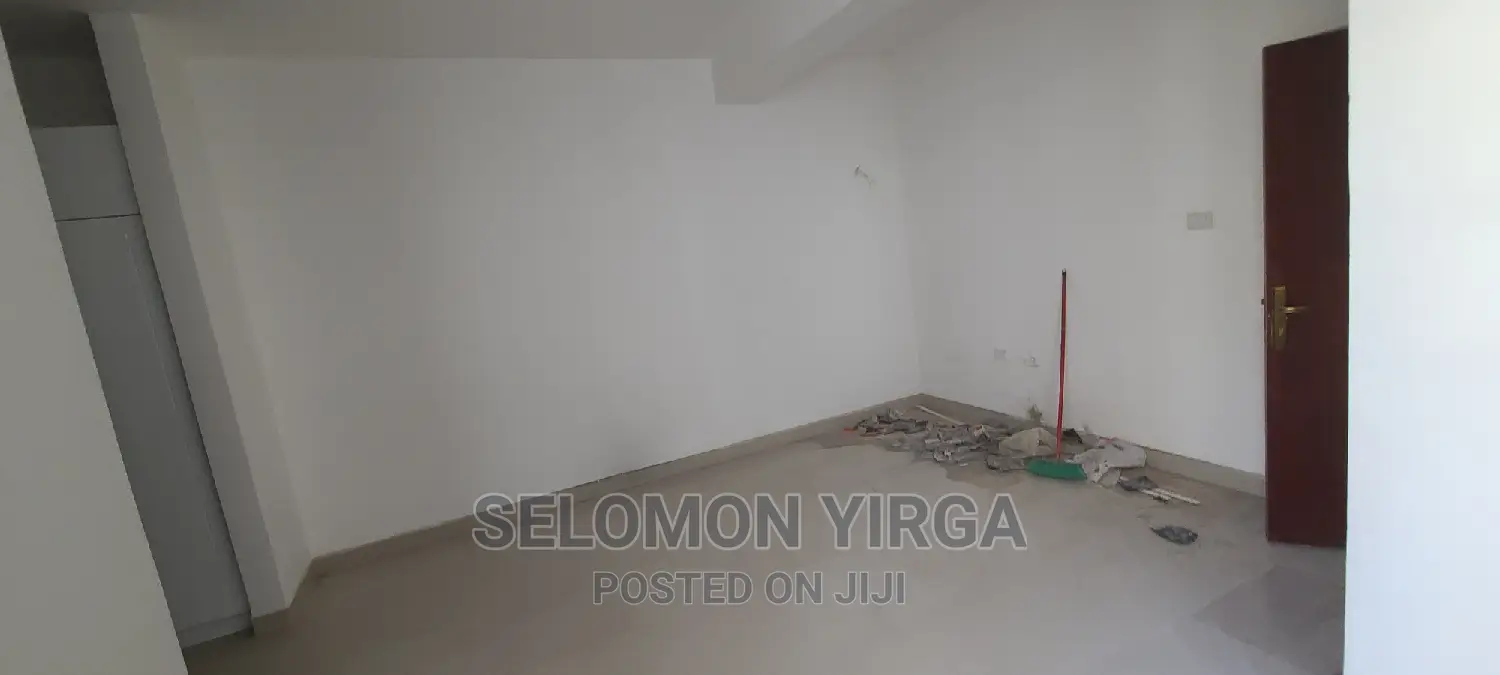 2bdrm Apartment in አድስ አበባ, Bole for sale
