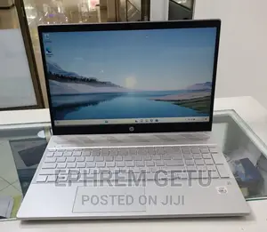 Photo - New Laptop HP Pavilion 15 8GB Intel Core I5 SSD 1T