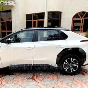 New Toyota bZ4X 2022 White